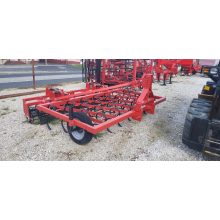 Kombinátor magyar gyártású 2,2m 2 sor kapával egy sor törőhengerrel! 