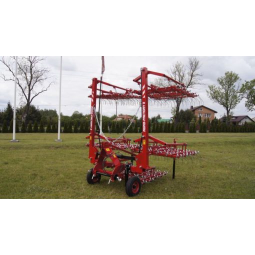 Gyomfésű IZAK 9m munkaszélességű hidraulikus   