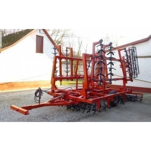 A.G.5.63-2 vontatott ásóborona három sor ásókéssel két sor törőhengerrel 
