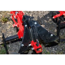 Sorközművelő kultivátor 7 kocsis kompletten (művelő tagokkal, állítható töltögető ekékkel) 