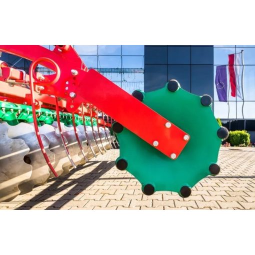 Függesztett rövidtárcsa BT-2,7m 560mm tárcsalappal (rögtörő nélkül)  