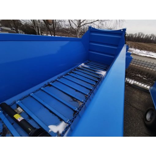 Euromilk BUFFALO TRÁGYASZÓRÓ 