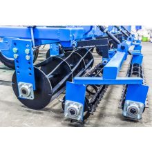 Kompaktor LEKO 2.8 vontatott, fix, 1 soros tárcsasorral 