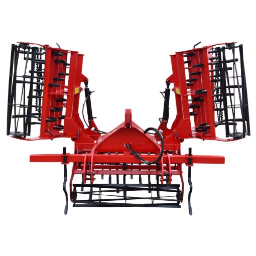 Strumyk magágykészítő kombinátor 4,6m munkaszélességgel hidraulikus csukással   