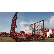 Láncborona, Gyepborona 4m munkaszélességgel 4 sor lánccal hidraulikus csukással  