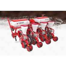 Szemenkénti vetőgép török, 4 soros,dupla tárcsás, műtrágya adagolóval   