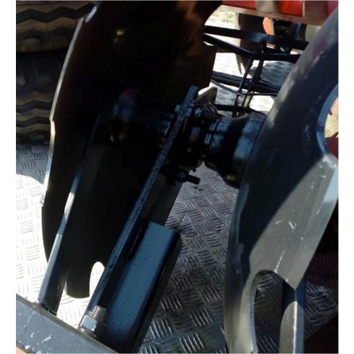 Vontatott könnyű tárcsa 3,6m 560mm-es lapokkal, hegesztett távtartóval! 