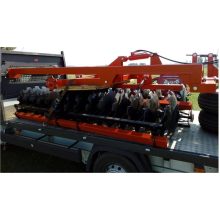 Vontatott középnehéz tárcsa 6,0m hidraulikus öntvény távtartókkal 560mm-es lapokkal! 