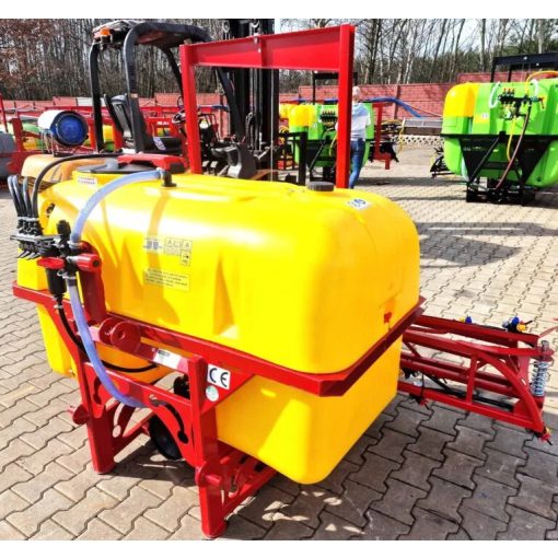 800/12 függesztett szántóföldi permetező (Lengyel)